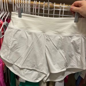 NWT Lululemon Speed Up MR short 4”